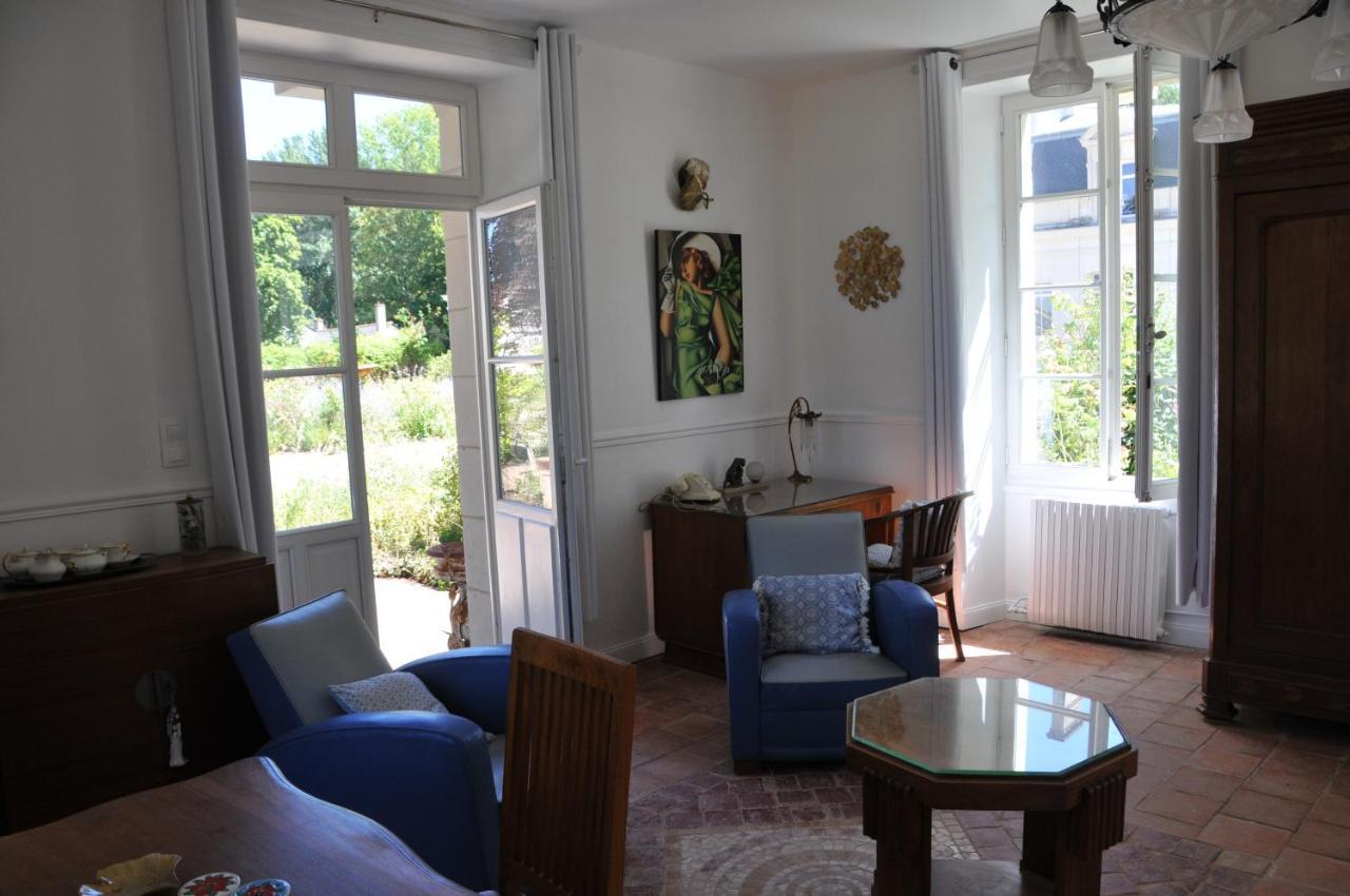 La Terrasse De L'Orangerie Du Chateau - Art Nouveau - Gite 2 Personnes Brain-sur-Allonnes Esterno foto